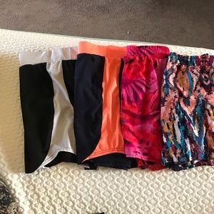 Set of 4 Like New Shorts Size XL